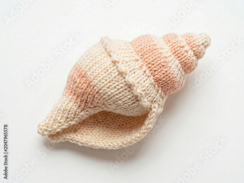 Knitted Seashell Conch Shell Soft Yarn Handmade Decorative Coastal Ornament For Home