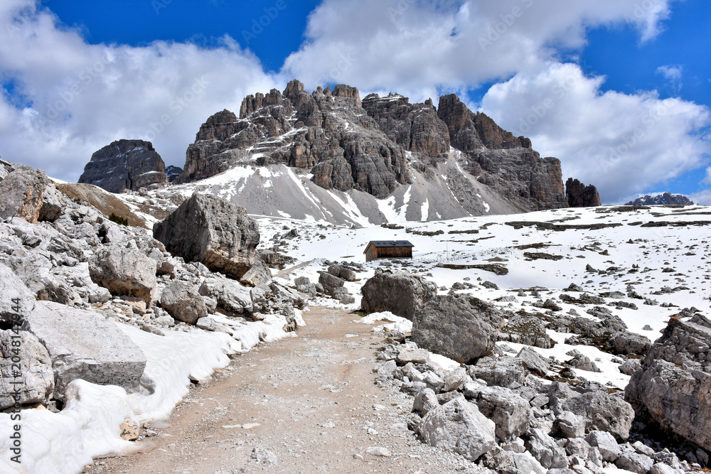 Fototapeta premium Hiking trails in Tre Cime Natural Park. Sexten Dolomites, northeastern Italy.