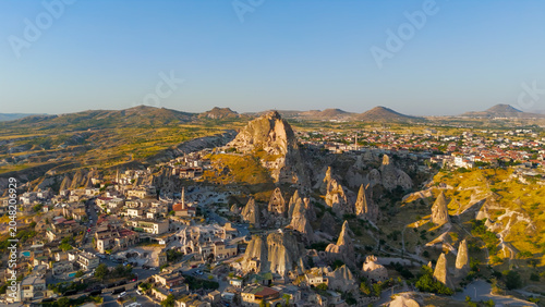 Tableau sur toile Uchisar, Nevsehir, Turkey