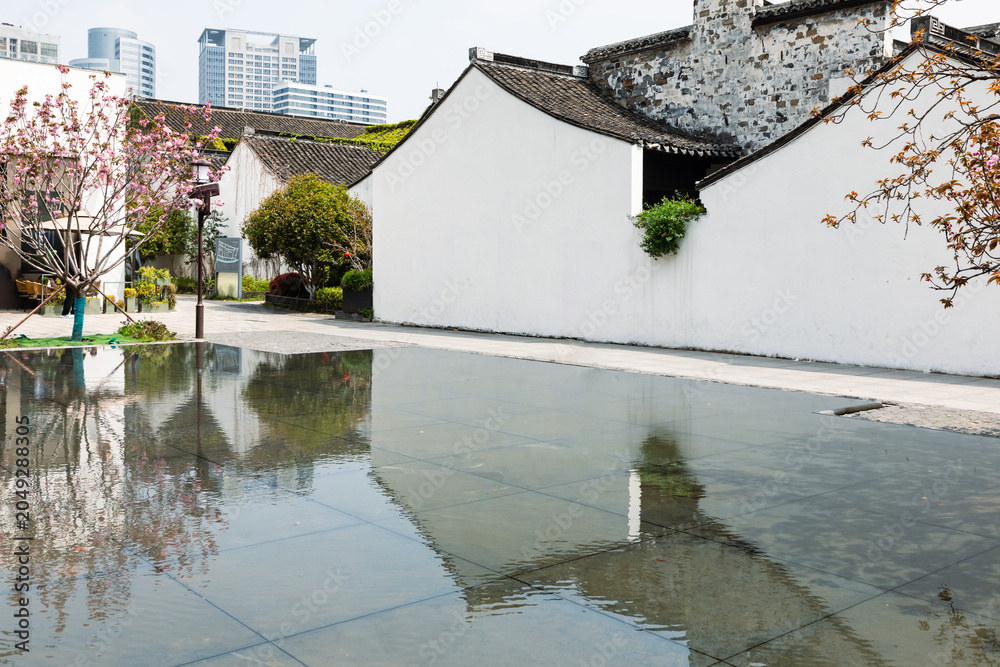 Naklejka premium Jiangnan architecture in Changzhou, China