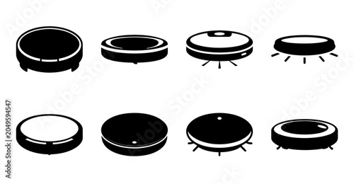 Foto Modern robotic vacuum cleaners in a row - Five sleek black and silver robotic vacuum cleaners aligned neatly, showcasing different designs and brush types