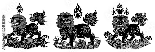 Fotografía Komainu Japanese guardian lion dog on waves in traditional graphic style