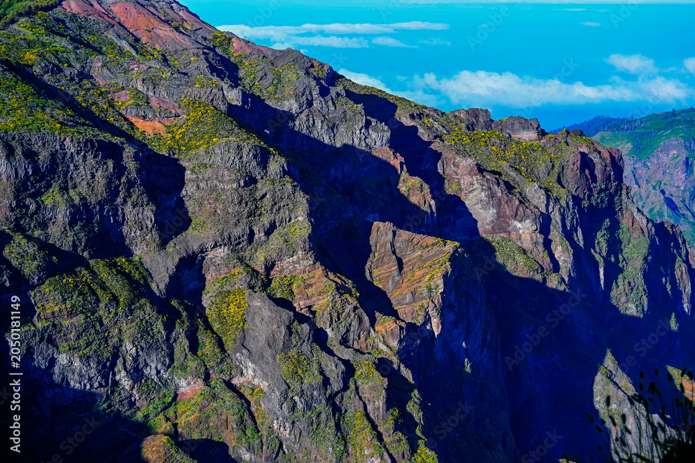 Obraz premium Madeira Portugal Mountain Landscapes Along Famous PR1 Hiking Trail