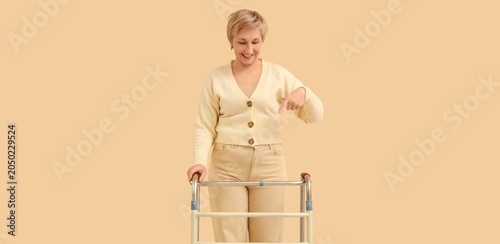 Smiling senior woman with w...