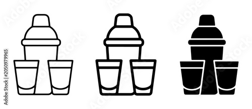 Foto Cocktail Shaker Set, Bar Tools Icons, Drink Mixology Graphics, Alcohol Preparati