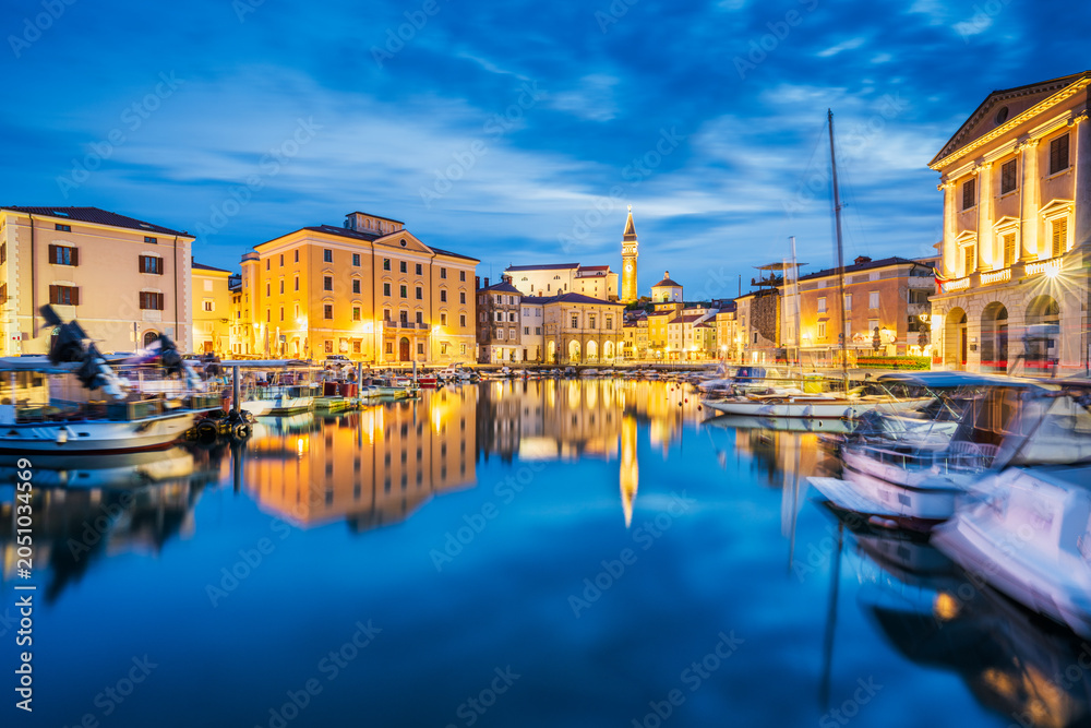 Obraz premium Piran, Slovenia at Blue Hour