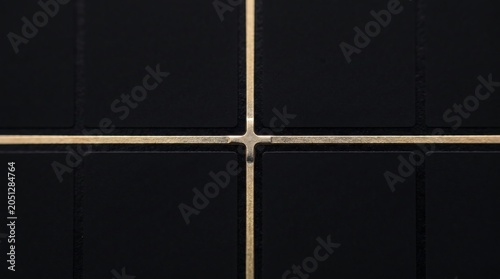 Four way metal trace junction at pixel cell corner