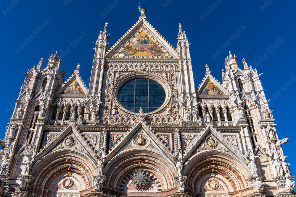Obraz premium Duomo di Siena, Romanisch Gotischer Dom mit Mosaiken, Piazza del Duomo, Siena, Toskana, Italien