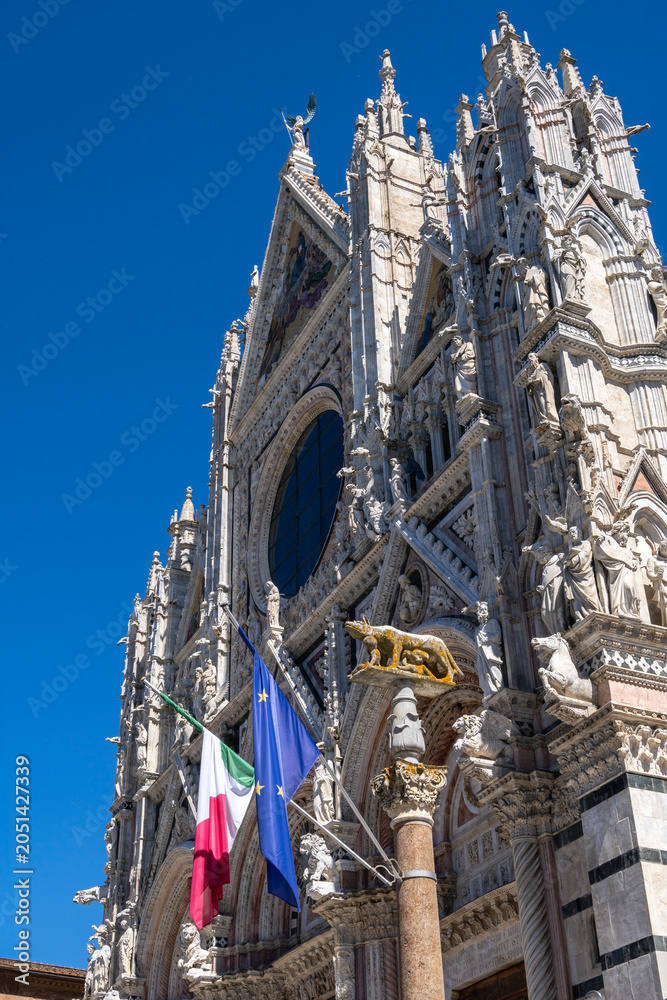 Obraz premium Duomo di Siena, Romanisch Gotischer Dom mit Mosaiken, Piazza del Duomo, Siena, Toskana, Italien