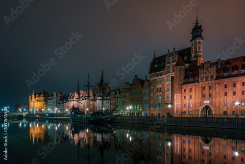 Panoramic view from Granary Island of the Old Town of Gdańsk, Poland.