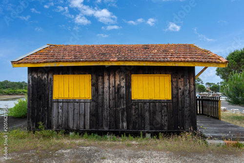 Cabane ostréicole dans le port de la Hume, Gujan-Mestras, bassin d'Arcachon