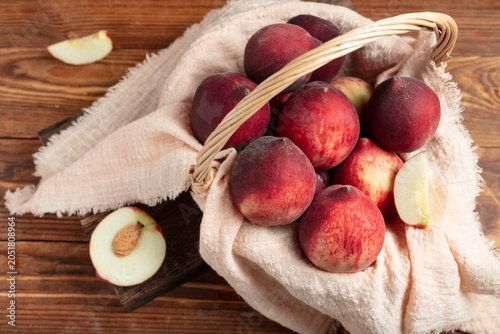 Photos Retro Oil Painting Style Peach
