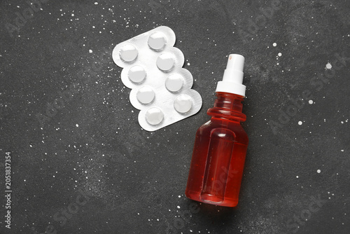Pills for sore throat with ...