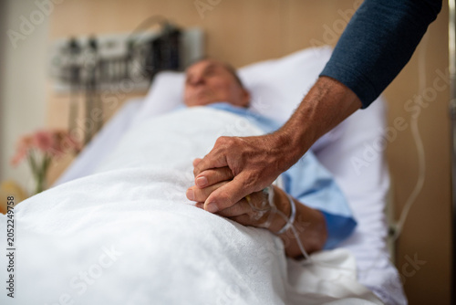 Foto Compassionate care in hospital setting