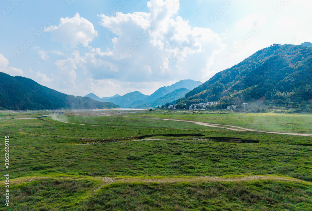Fototapeta premium The Three-Eyed Bridge Scenic Area in Wuyuan, Jiangxi Province