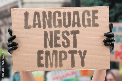 Bild auf Leinwand "Language nest empty" Immersion school loses funding