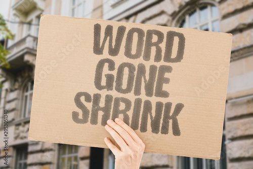 Canvastavla "Word gone shrink" Vocabulary loss reduces understanding