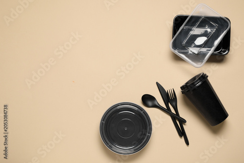 Food containers, cup and cu...