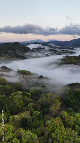 高千穂・国見ヶ丘に広がる雲海の絶景 空撮