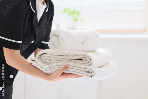 Hotel housekeeping staff me...