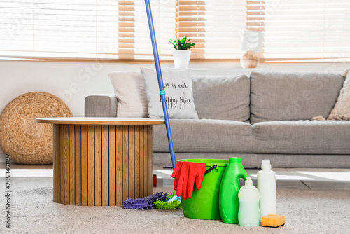 Home cleaning supplies and ...