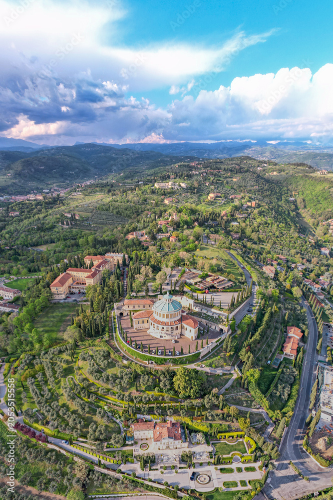 Obraz premium Aerial View Sanctuary of Our Lady of Lourdes on a Hill with Panoramic Views in Verona, Italy