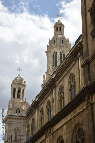  Clochers de l'église de la Trinité à Paris