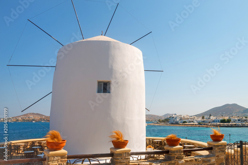 Fotografie Paros, Greece, a morning view of the Paros coast from the main windmill