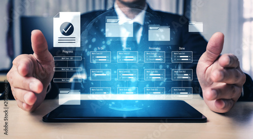 Fotografie Task management workflow dashboard visualizing to-do lists, ongoing tasks, revie