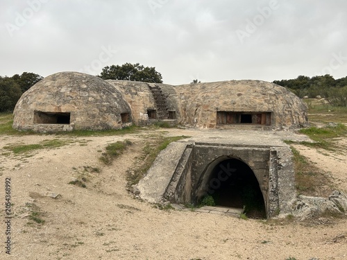 Bunker antiguo de la guerra civil en las cercanías de Madrid