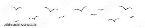 手描き風の空を飛ぶ鳥のシンプルイラストセット