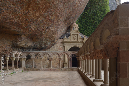Obraz na plátně Monastery Cloister Built Under Rock Mountain, Huesca Spain