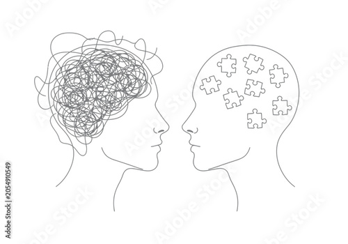 Фотография Two human profiles comparing rational thinking and messy mental chaos