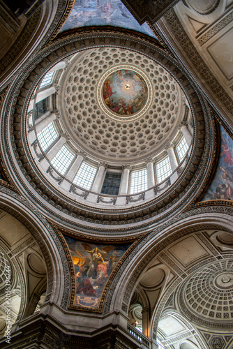 Bild auf Leinwand Paris, France – August 10, 2023: The majestic interior dome of the Panthéon in P