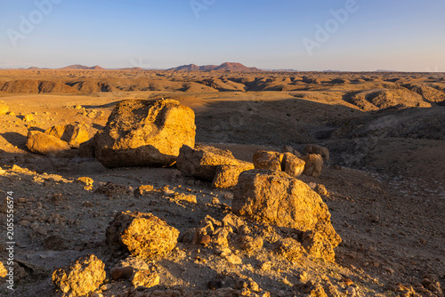 Large conglomerate rocks next to the Kuiseb canyon