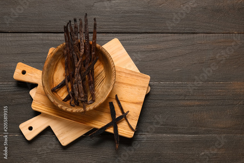 Bowl with gourmet vanilla p...