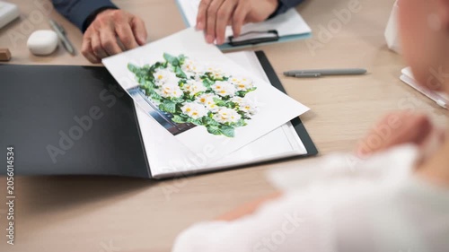 Funeral Director Calmly Helps Female Client Plan Memorial Service