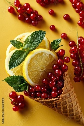 Striking Lemon Berry Composition