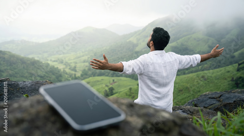 Digital wellbeing technology for achieving a balanced lifestyle