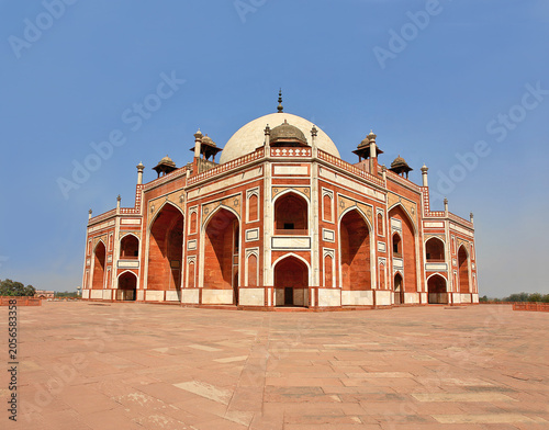 Obraz na płótnie Humayun's tomb of the Mughal Emperor Humayun in Delhi, India.