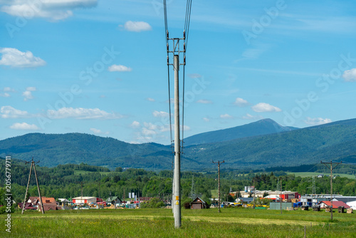 Medium voltage electricity pylon