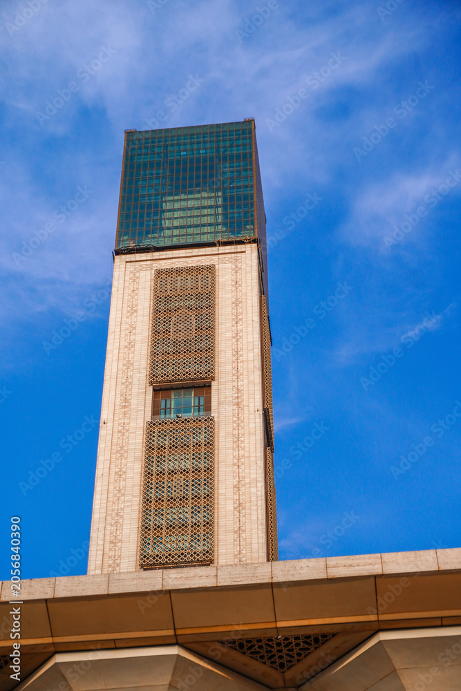 Obraz premium Great Mosque of Algiers, the Grand Mosque of Algeria, Alger the capital city of Algeria, North Africa, city centre of Algiers, the capital of Algeria, Landscape of Algiers city. مسجد الجزائر الأعظم