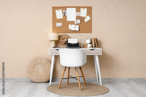 Creative home office worksp...