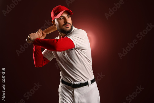 Focused male baseball playe...