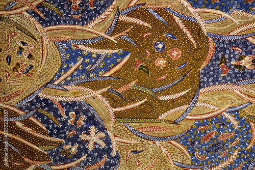 Fotografia elaborate handcrafted batik pattern from Java - feinste handgemachte Batik aus J