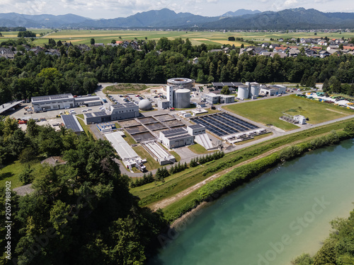 Fotografie Facility processes municipal wastewater for environmental protection and water purification