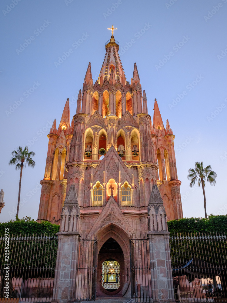 Fototapeta premium landmark scenery of San Miguel Cathedral, Mexico