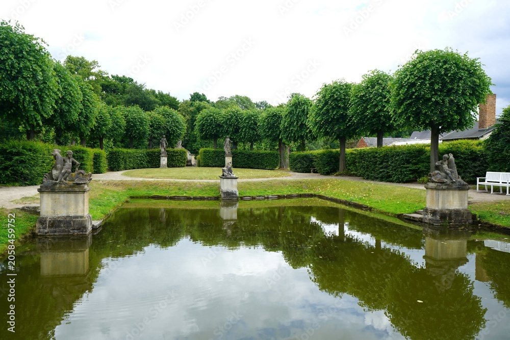Fototapeta premium Englischer Garten im Schlosspark Altdöbern