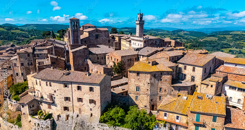 Naklejka premium Aerial view of Montepulciano,Tuscany, Italy