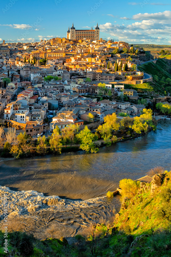 Obraz premium Spain. Toledo with Alcazar castle at sunset, Castilla-La Mancha. Summer tourism and travel
